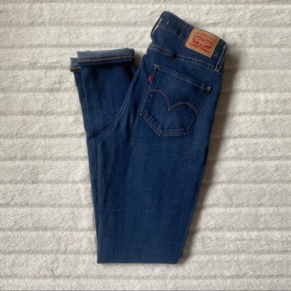 Levi’s High Rise Skinny’s